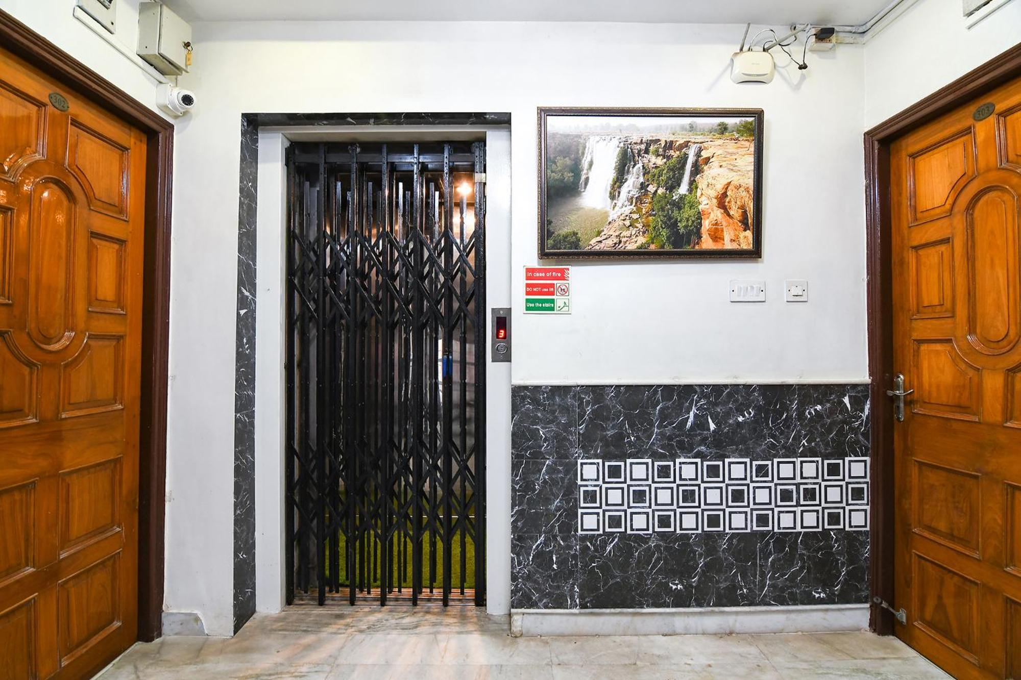 Hotel FabExpress Wild Orchid Kalkutta Exterior foto